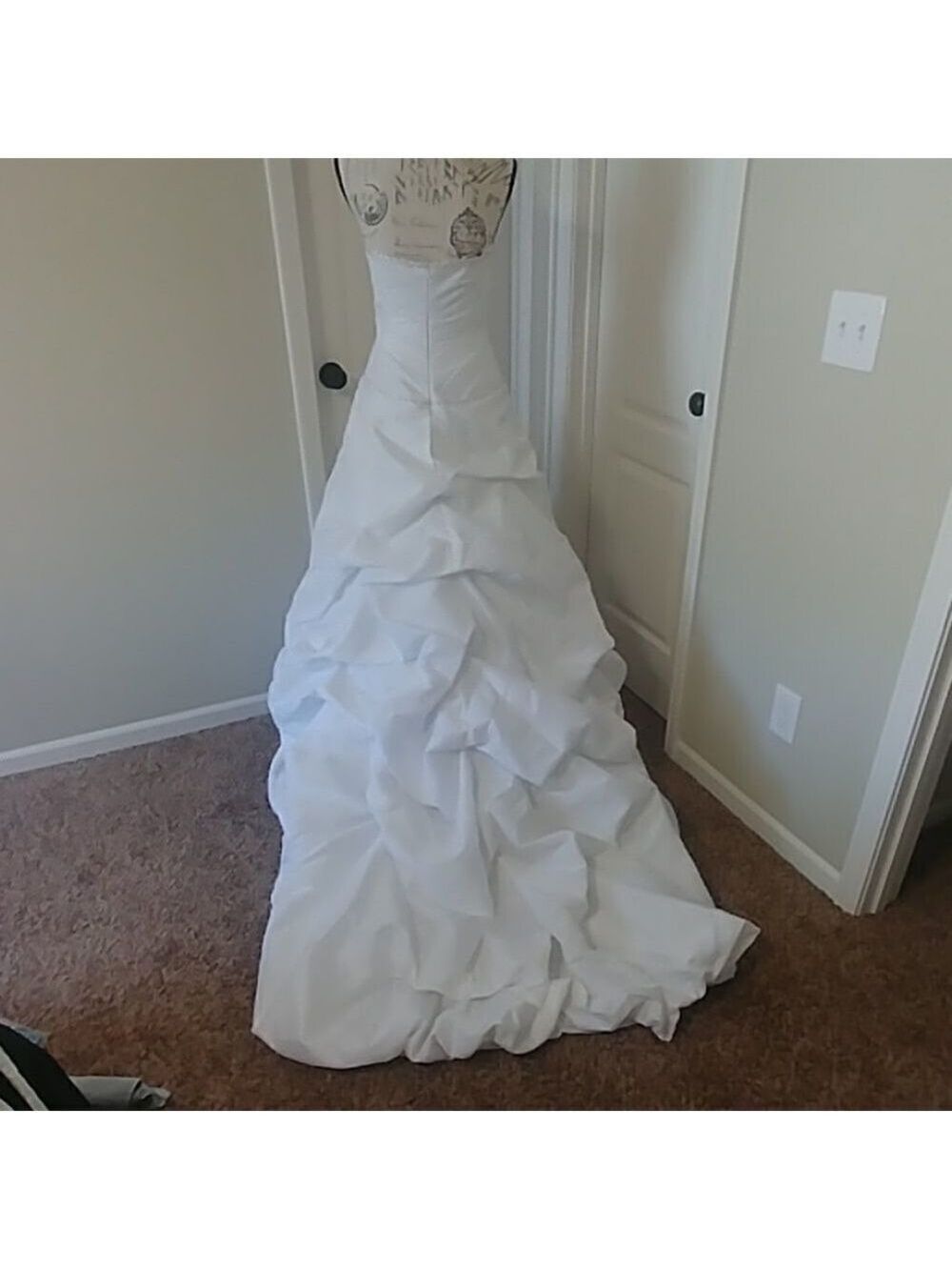 NWOT Jasmine Wedding Strapless Beaded Bust Whipped cream skirt dress 8/street 6 - Picture 4 of 10